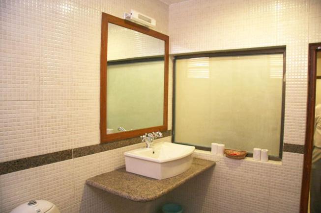 Alka Hotel Udaipur Phòng bức ảnh