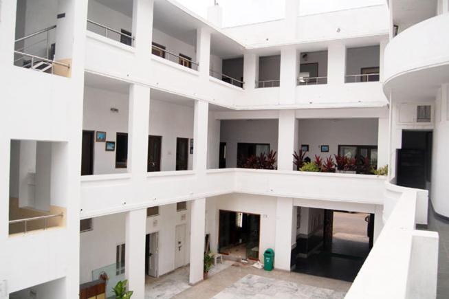 Alka Hotel Udaipur Ngoại thất bức ảnh