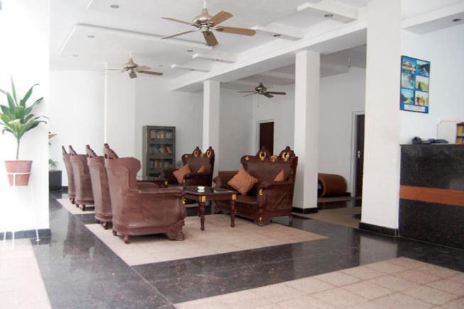 Alka Hotel Udaipur Ngoại thất bức ảnh