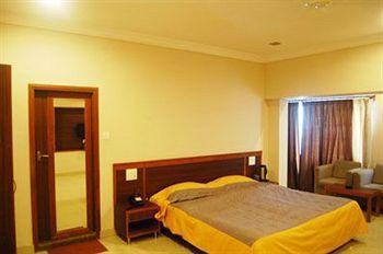 Alka Hotel Udaipur Ngoại thất bức ảnh